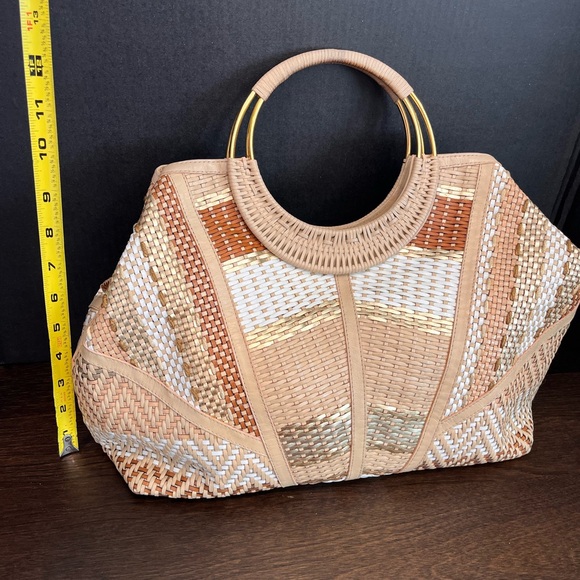 MARIPOSA BY SHARIF, handcrafted for Neiman Marcus, woven leather tote handbag - Picture 9 of 10